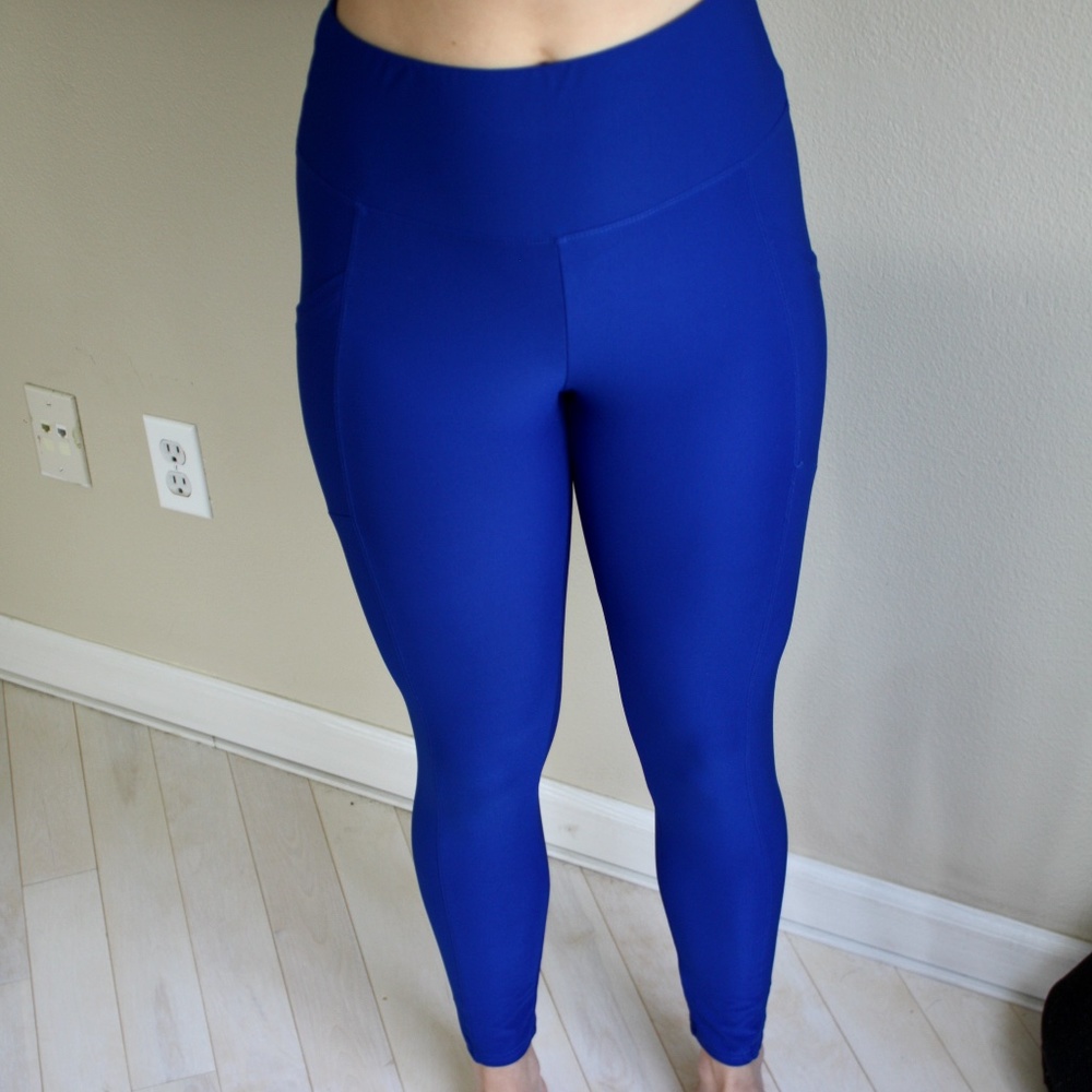 Fabletics cobalt blue leggings, size: M, with pockets